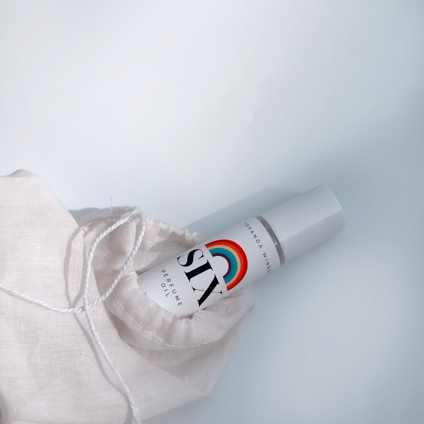 SIX PRIDE PERFUME OIL