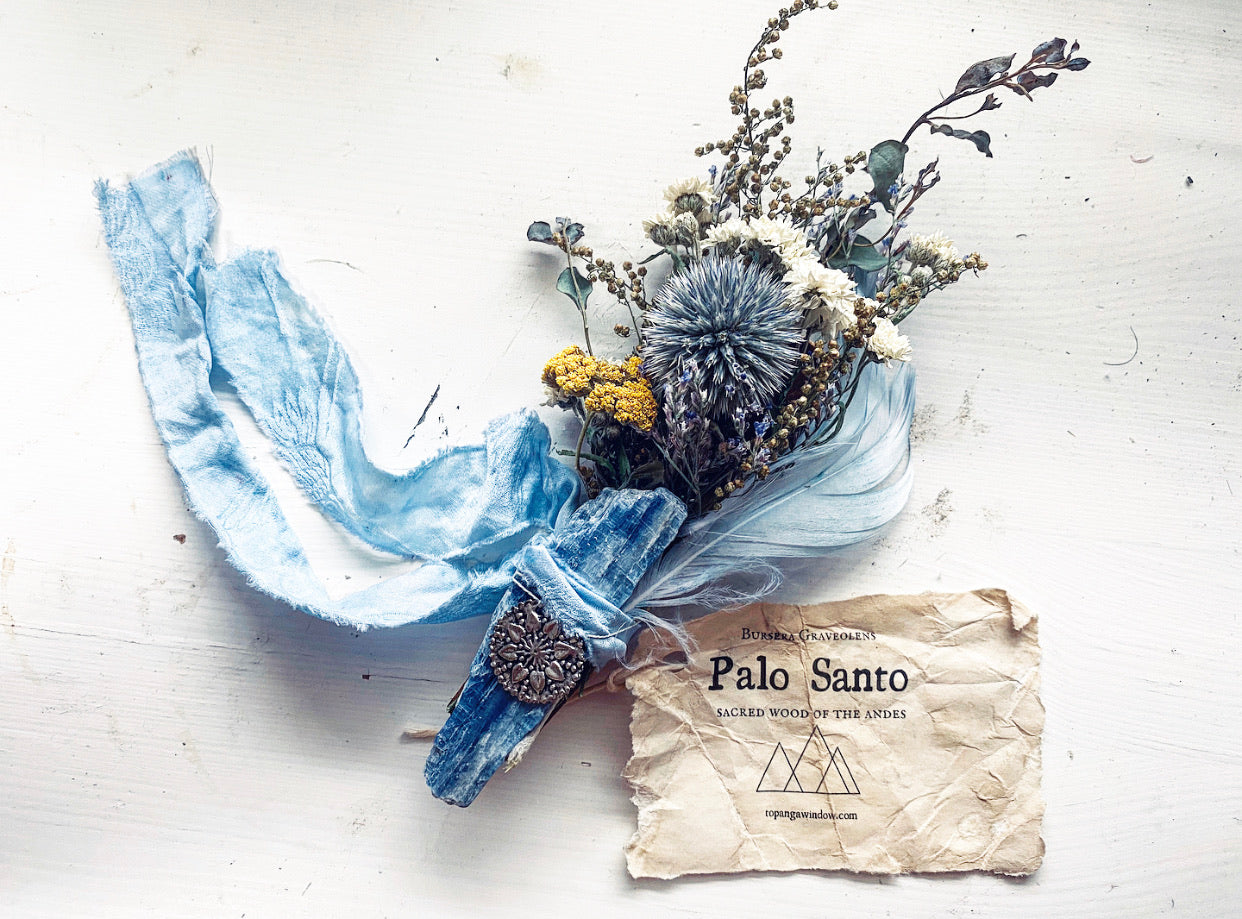 PALO SANTO + BLUE KYANITE BUNDLE